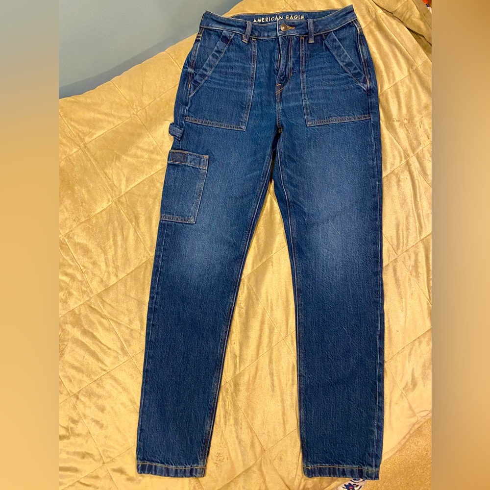 American Eagle Cargo Mom Jean - Size 2